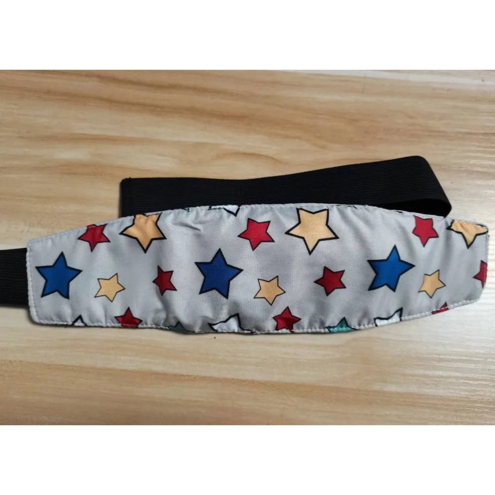 Banda de apoyo para la cabeza en el auto, estampado estrellas gris